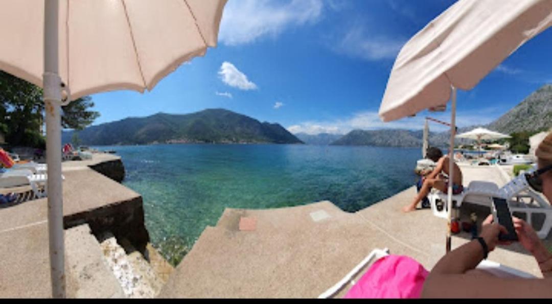 Apartment Jovan2,On The Beach With Free Wi-Fi Kotor Cameră foto